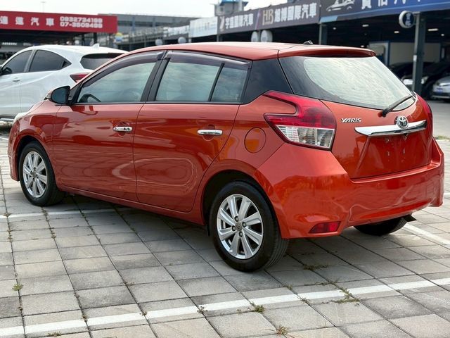 TOYOTA豐田 YARIS  第2張相片