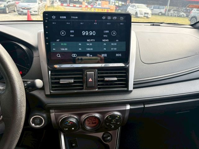 TOYOTA豐田 YARIS  第8張相片