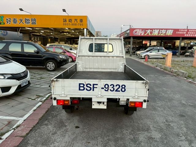 TOYOTA豐田 TOWN ACE  第4張相片