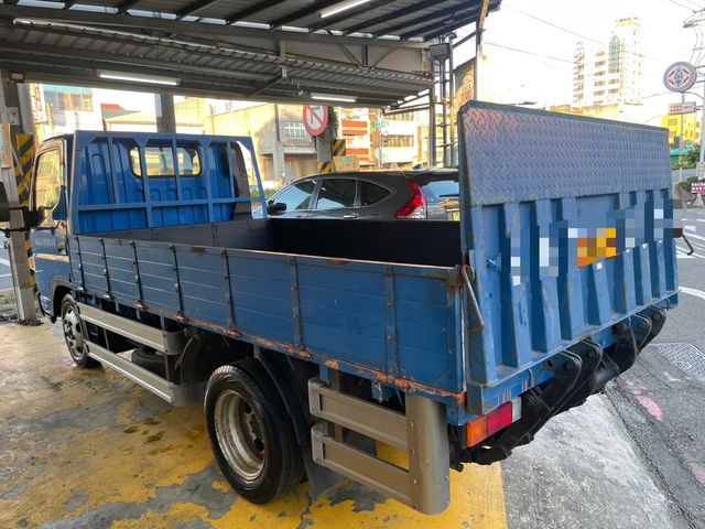 MITSUBISHI三菱 CANTER  第4張相片