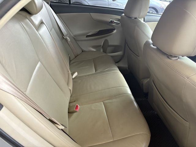 TOYOTA豐田 ALTIS  第9張相片