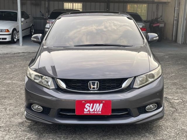 CIVIC  第2張相片