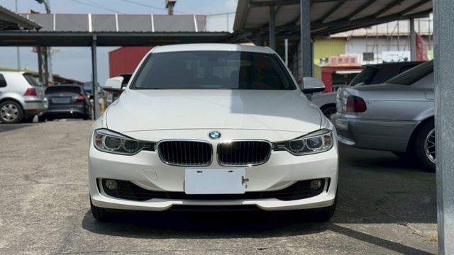 3 SERIES SEDAN F30  第1張相片
