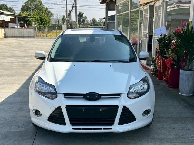 2012年 Ford Focus 2.0  里程保證  第3張相片