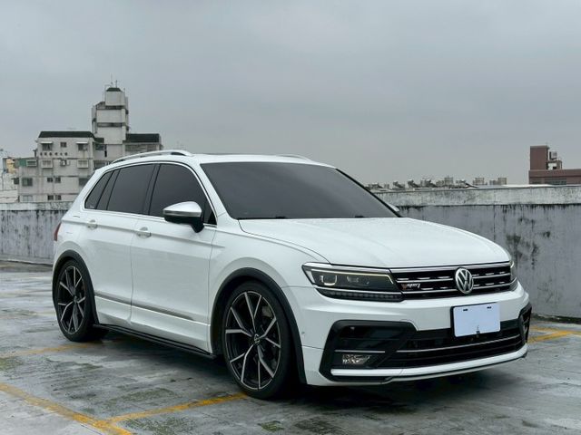2017年 VW Tiguan 380 R-Line 480P馬力  第5張相片