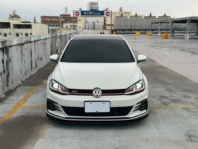 2020 Vw Golf GTI 末代7.5 大P 7速 小鋼炮  第2張相片