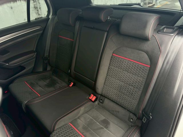 2020 Vw Golf GTI 末代7.5 大P 7速 小鋼炮  第8張相片
