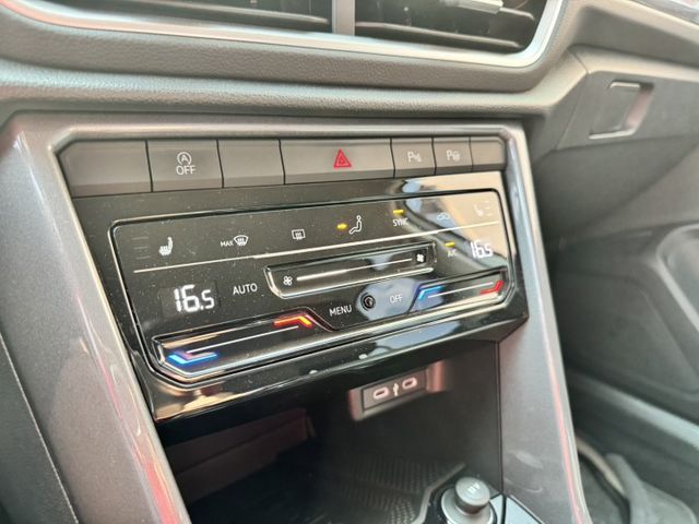 2024 VW T-ROC 280 Tsi 1.5T 原鈑件 配備多 跟新車沒兩樣  第7張相片