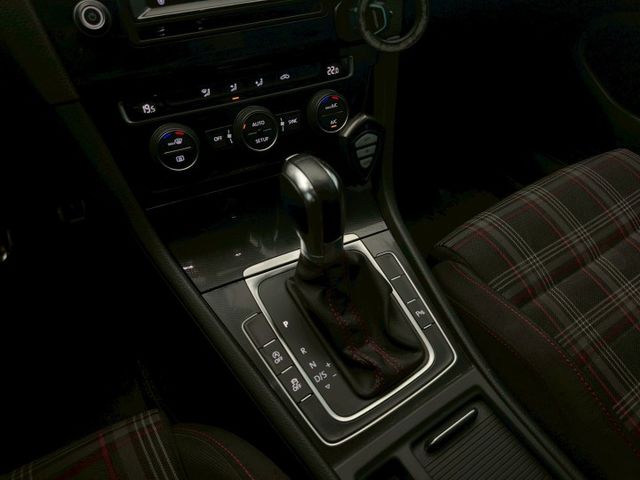 2014 Vw Golf GTI MK7 2階電腦 1階變速箱  第13張相片