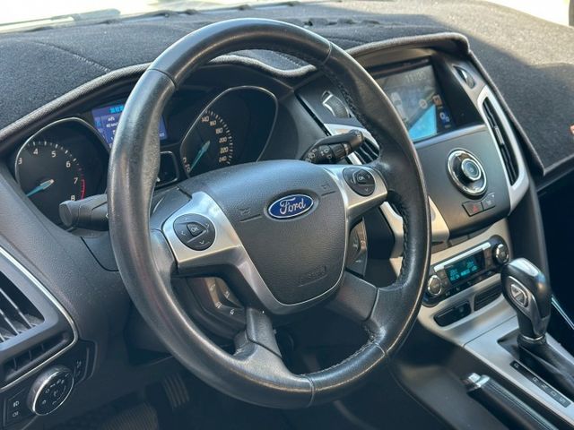 2012年 Ford Focus 2.0  里程保證  第5張相片
