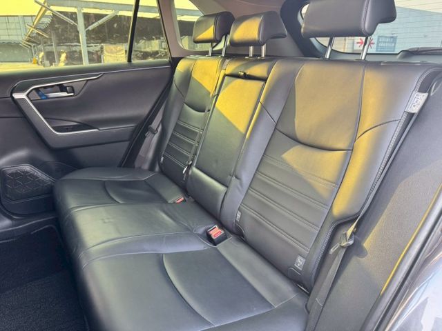 2019 TOYOTA RAV4 2.0旗艦 特仕版 送改裝 不怕比價 原鈑件 超便宜~  第8張相片