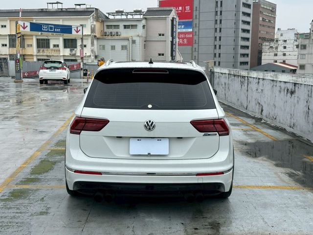 2017年 VW Tiguan 380 R-Line 480P馬力  第4張相片