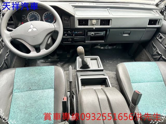 8人座工作車 可載貨載人 車況佳 喜歡電話洽詢天祥汽車 0932-551656。  第4張相片