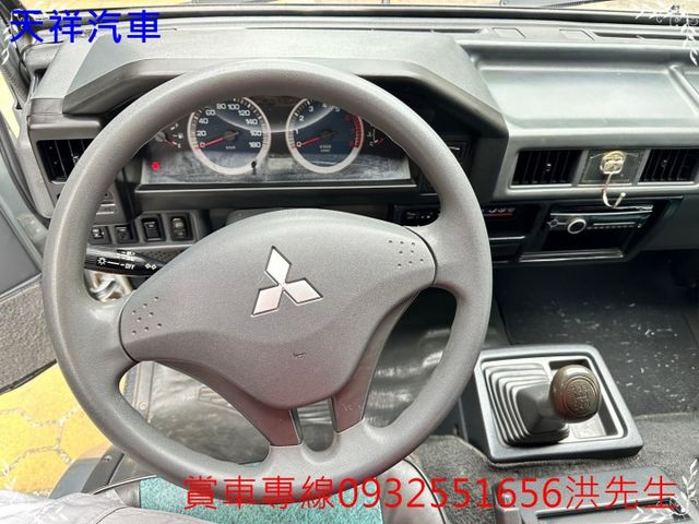 8人座工作車 可載貨載人 車況佳 喜歡電話洽詢天祥汽車 0932-551656。  第5張相片