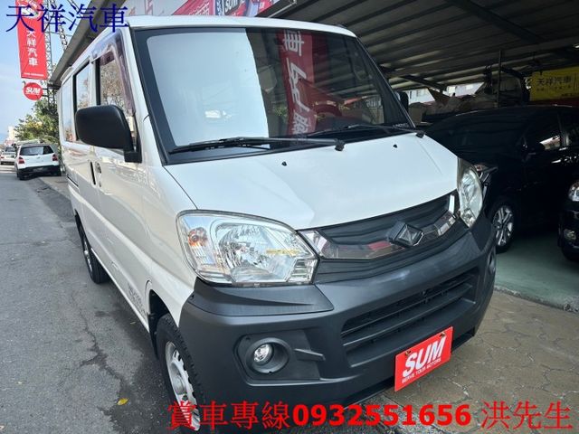 箱型貨車 工作好助手 喜歡電話洽詢天祥汽車 0932-551656。  第1張相片