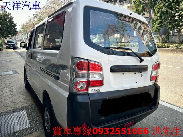 箱型貨車 工作好助手 喜歡電話洽詢天祥汽車 0932-551656。  第11張相片