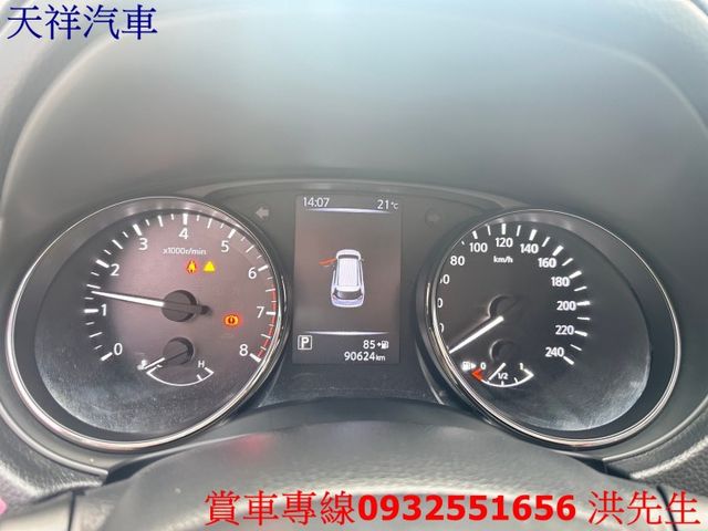 大空間SUV 可全貸 車況極佳 喜歡電話洽詢天祥汽車 0932-551656。  第6張相片