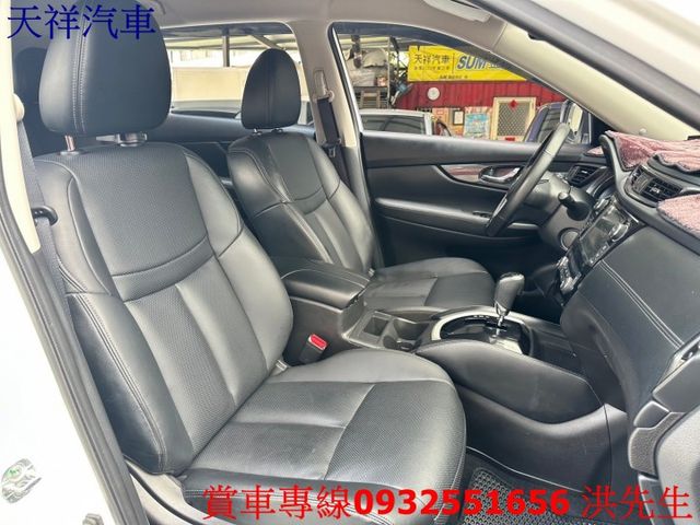 大空間SUV 可全貸 車況極佳 喜歡電話洽詢天祥汽車 0932-551656。  第15張相片