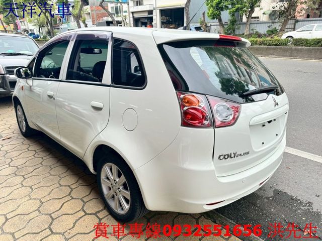 代步小車 好開好停 省油 車況極佳 喜歡電話洽詢天祥汽車 0932-551656。  第11張相片