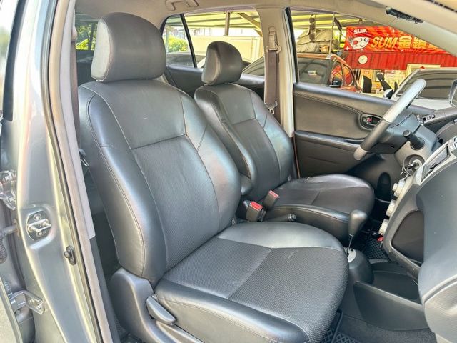 代步小車 市區好放好停 可全貸款 車況極佳  喜歡電話洽詢天祥汽車 0932-551656。  第15張相片