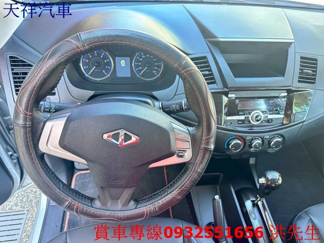 工作車 載人載貨兩用超方便 里程少 車況極佳 喜歡電話洽詢天祥汽車 0932-551656。  第5張相片