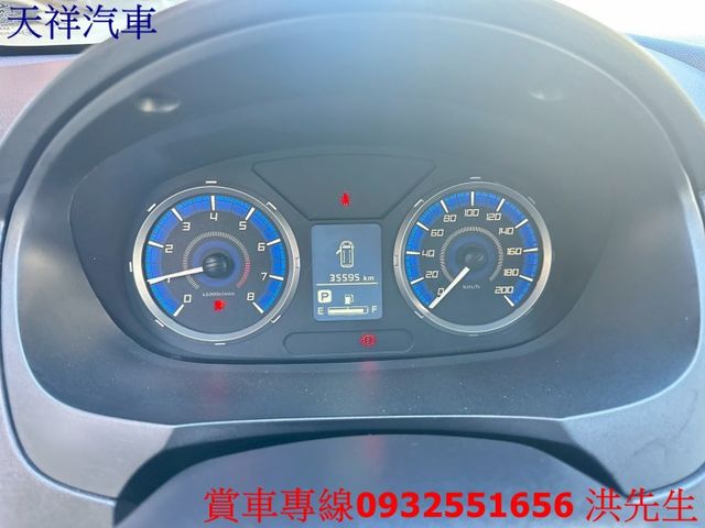 工作車 載人載貨兩用超方便 里程少 車況極佳 喜歡電話洽詢天祥汽車 0932-551656。  第6張相片