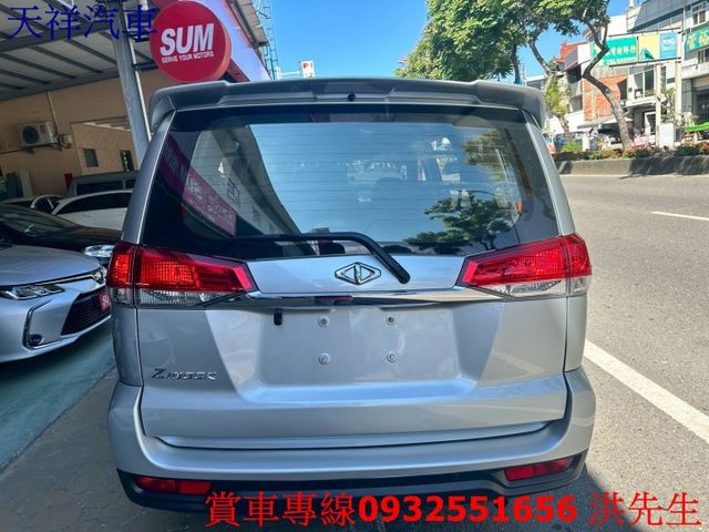 工作車 載人載貨兩用超方便 里程少 車況極佳 喜歡電話洽詢天祥汽車 0932-551656。  第13張相片