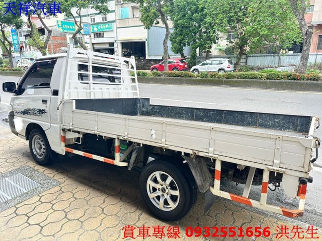 賺錢貨車 可全額貸 車況佳 喜歡電話洽詢天祥汽車 0932-551656。  第8張相片