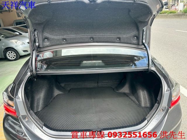 國民神車 定速 痕溫 安卓機 車況極佳 里程少 代步超棒 喜歡電話洽詢天祥汽車 0932-551656。  第14張相片