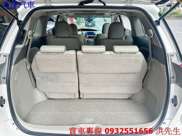 舒適SUV IKEY 摸門 定速 電動滑門 電動尾門 車況極佳 里程少 喜歡電話洽詢天祥汽車 0932-551656。  第16張相片