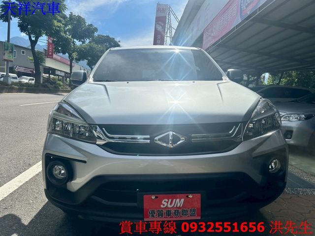 工作車 載人載貨兩用超方便 里程少 車況極佳 喜歡電話洽詢天祥汽車 0932-551656。  第2張相片
