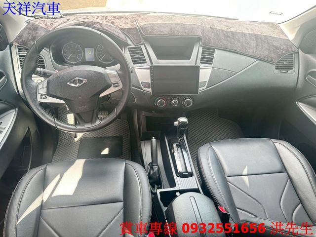 工作車 載人載貨兩用超方便 里程少 車況極佳 喜歡電話洽詢天祥汽車 0932-551656。  第4張相片