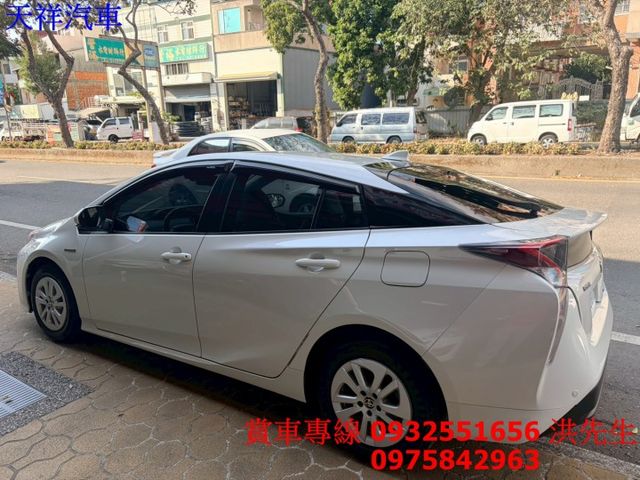 I-KEY 摸門 HUD抬顯 ACC跟車 雙區恆溫 油耗超級省 喜歡電話洽詢天祥汽車 0932-551656。  第12張相片