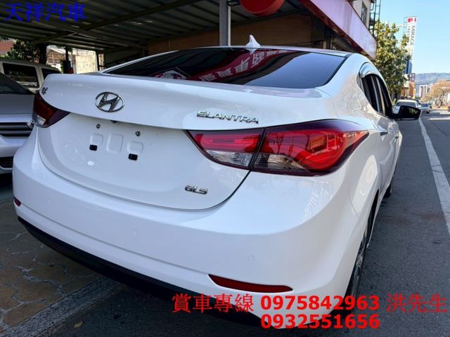 頂級旗艦款 省油省稅金 代步通勤都超棒 年輕人愛車  喜歡電話洽詢天祥汽車 0932-551656。現正優惠中  第13張相片