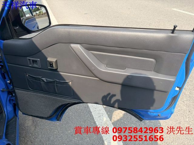 17得利卡 賺錢好幫手 僅跑7萬多 可全貸 車況極佳 喜歡電話洽詢天祥汽車 0975-842963。  第13張相片