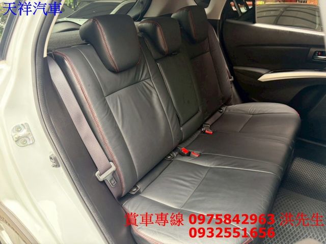 日系進口小車 定速 I-KEY 換檔撥片 恆溫 省稅省油車況極佳 喜歡電話洽詢天祥汽車 0975-842963。  第15張相片