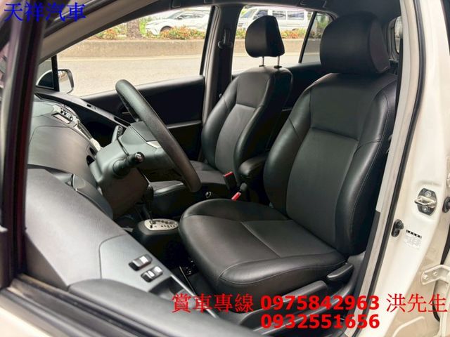 IKEY 恆溫 倒車雷達 好開好停車 車況極佳 喜歡電話洽詢天祥汽車 0975-842963。現正優惠中  第8張相片