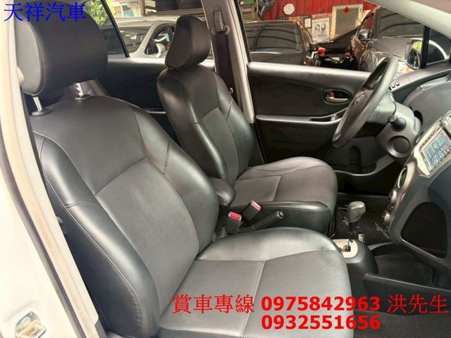 IKEY 恆溫 倒車雷達 好開好停車 車況極佳 喜歡電話洽詢天祥汽車 0975-842963。現正優惠中  第16張相片