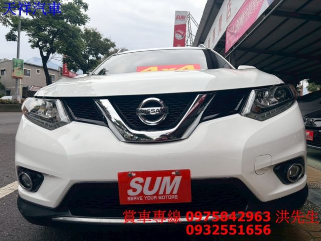 KEY 定速 盲點偵測 駕駛座電動椅 電動尾門 恆溫 天窗車況極佳 喜歡電話洽詢天祥汽車 0975-842963。  第2張相片