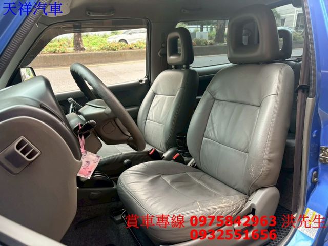 4WD 里程少 上山下海小幫手  車況佳 喜歡電話洽詢天祥汽車 0975-842963。  第8張相片