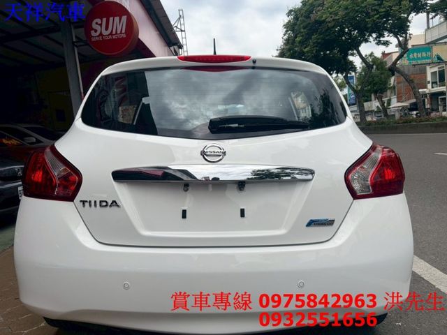 小家庭愛車 IKEY  定速 安卓機 恆溫 好開好停車 車況極佳 喜歡電話洽詢天祥汽車 0975-842963。  第12張相片
