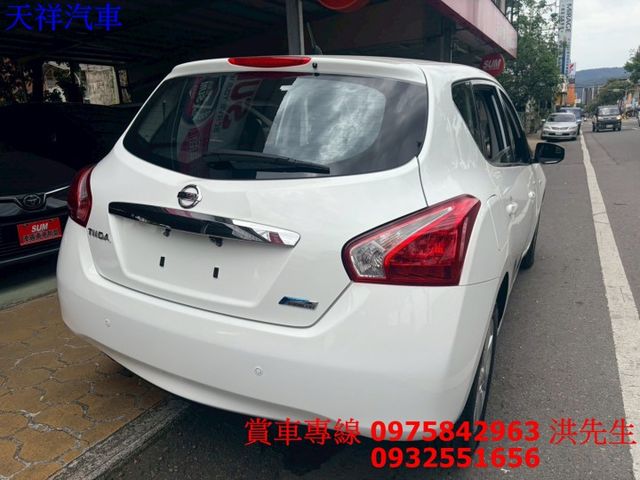 小家庭愛車 IKEY  定速 安卓機 恆溫 好開好停車 車況極佳 喜歡電話洽詢天祥汽車 0975-842963。  第13張相片