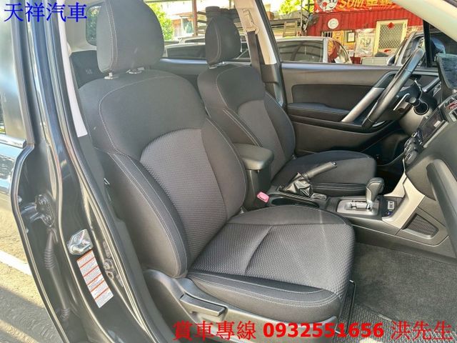 4WD 定速 換檔撥片 電動加熱座椅 雙區恆溫 倒車顯影 可全貸 喜歡電話洽詢天祥汽車 0932-551656。  第17張相片