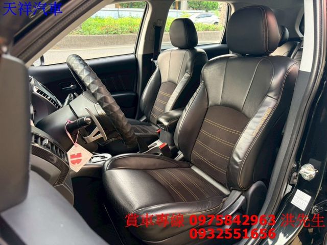 4WD 定速 恆溫 安卓機 恆溫 換檔撥片車況極佳 喜歡電話洽詢天祥汽車 0975-842963。  第9張相片
