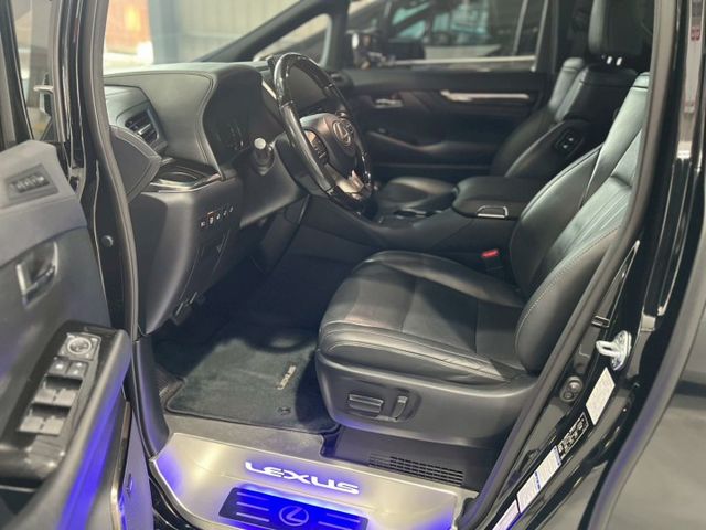 #全車底盤隔音＃另裝迎賓踏板  第7張相片