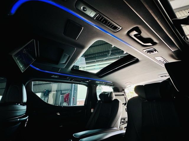 #全車底盤隔音＃另裝迎賓踏板  第15張相片