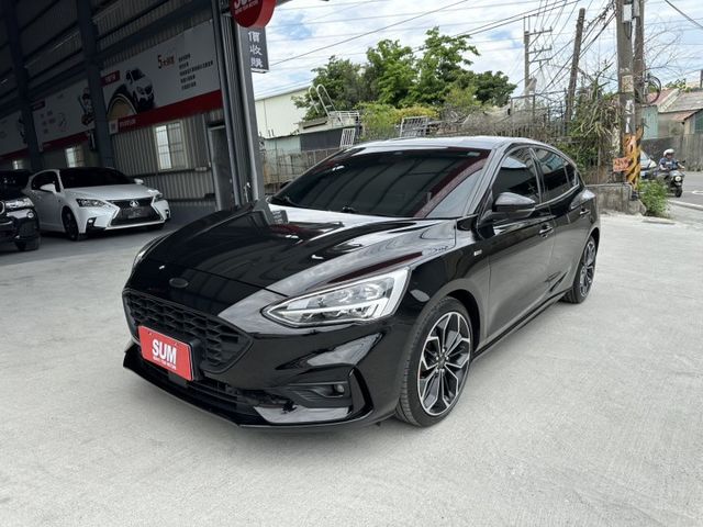 市場稀少 ST-Line Lommel 跟車 盲點 B&O音響  第1張相片
