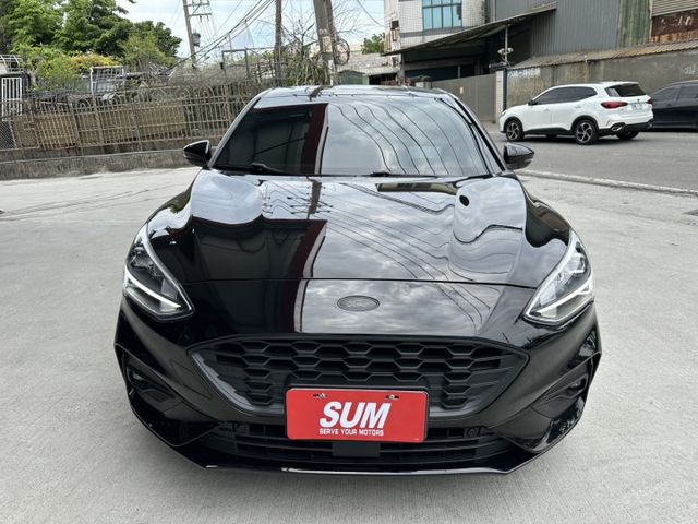市場稀少 ST-Line Lommel 跟車 盲點 B&O音響  第2張相片