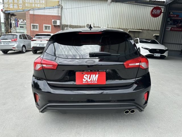 市場稀少 ST-Line Lommel 跟車 盲點 B&O音響  第3張相片