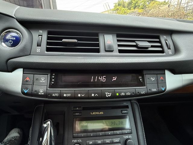 【千騰汽車】2013 Lexus CT200h 豪華版  第13張相片